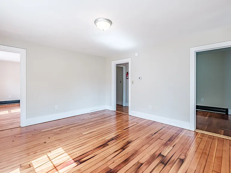 533 Washington Ave #2 — Photo 19
