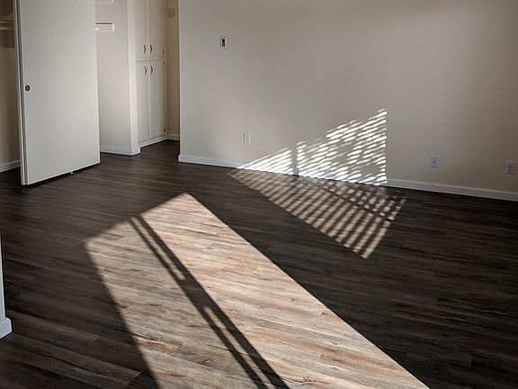 4th image of 4070 Kansas St APT 301