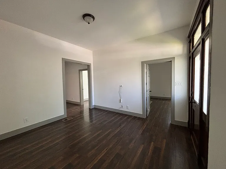 2114 Keith Ave — Photo 18