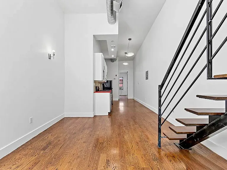 539 Marcy Ave #3R — Photo 9