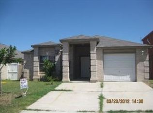 2215 Dorado Dr, Laredo, TX 78046