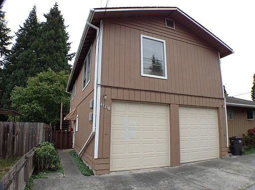 1st image of 6121 Beverly Ln #B