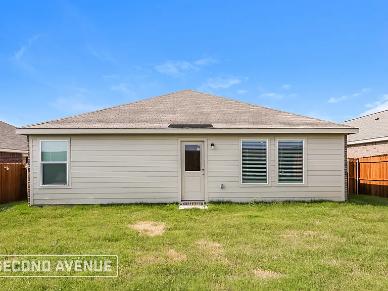 1828 Lotus St — Photo 20