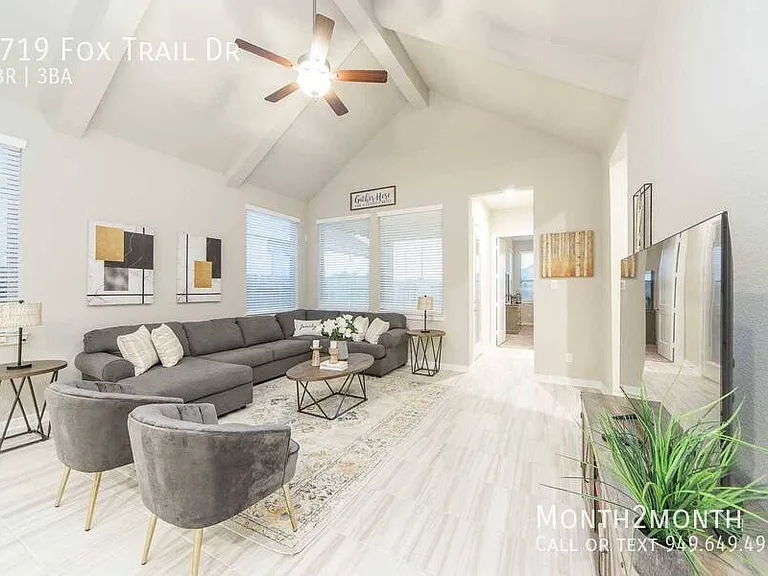 8719 Fox Trail Dr — Photo 1
