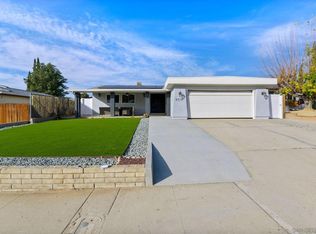 8510 Carlton Oaks Dr, Santee, CA 92071