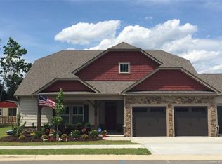 277 Walton Heath Dr, Raeford, NC 28376