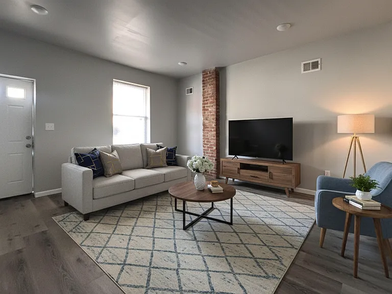 5140 W Stiles St — Photo 2