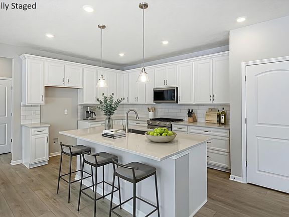 3rd image of 468 Weatherby Dr Lot 2497