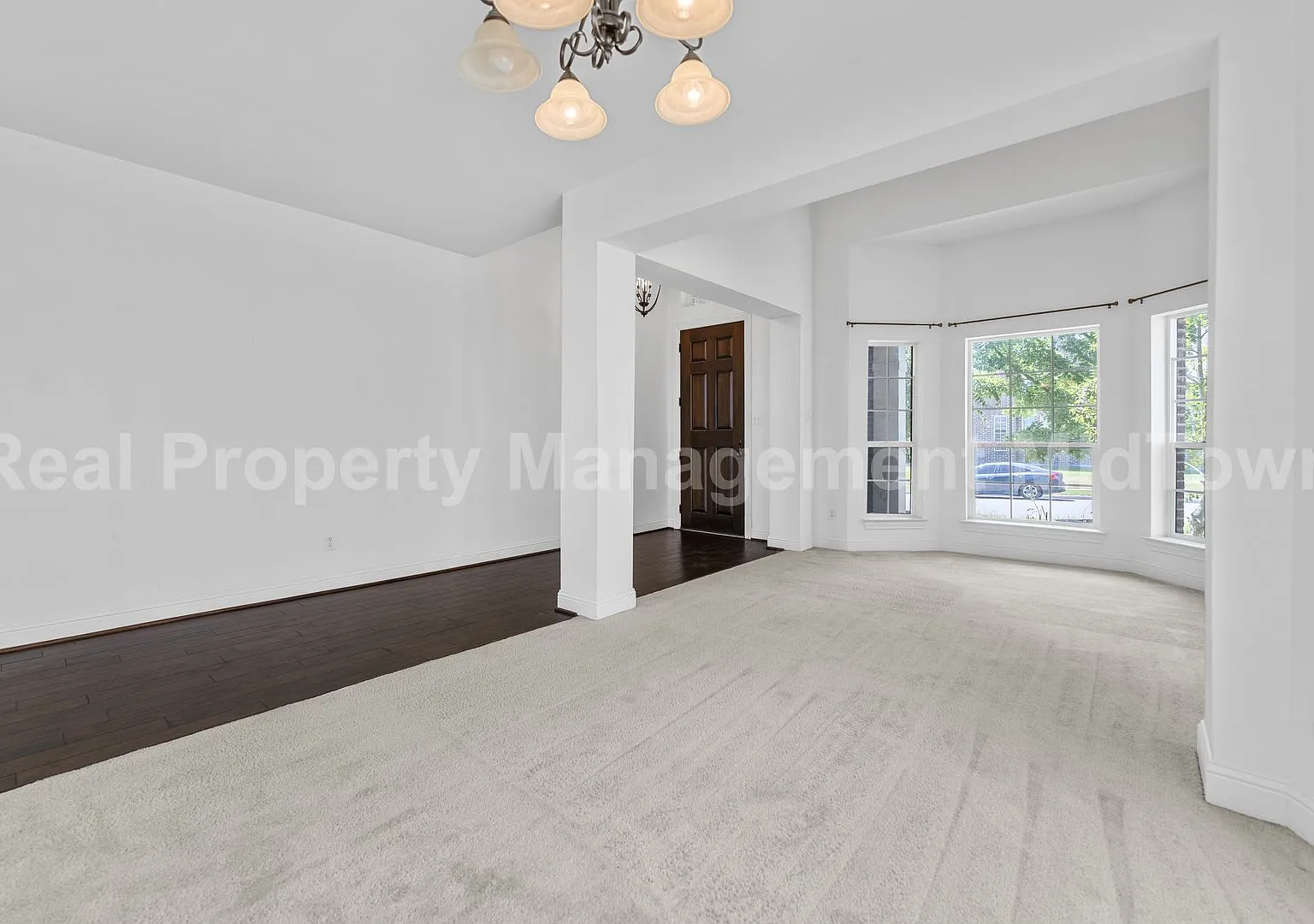 4 bed, 4.0 bath, 3064 sqft, $2,995 — Photo 3