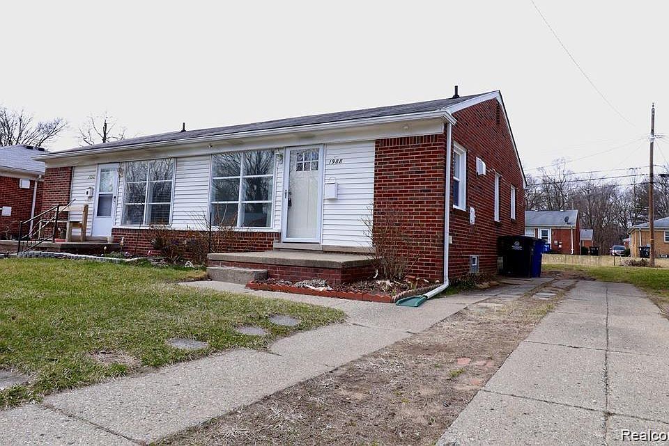 1st image of 1988 Ackley Ave
