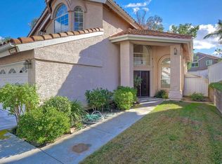 1045 Felicidad Dr, Fallbrook, CA 92028