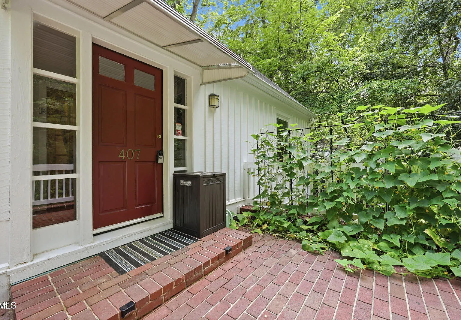 1 bed, 1.0 bath, $1,550 — Photo 1