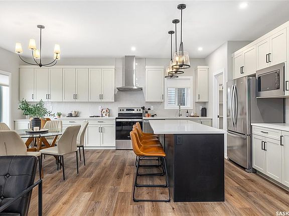 3rd image of 4960 Padwick ROAD