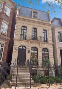 1911 N Fremont St, Chicago, IL, 60614