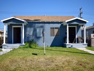 5154 S Manhattan Pl, Los Angeles, CA, 90062