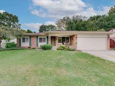 5669 Bingham Dr, Troy, MI, 48085