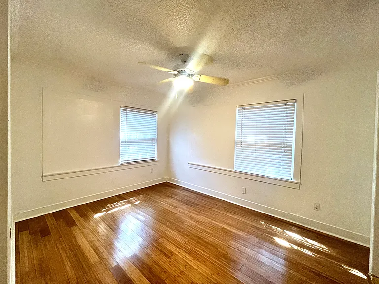 3302 Robinson Ave #A — Photo 5