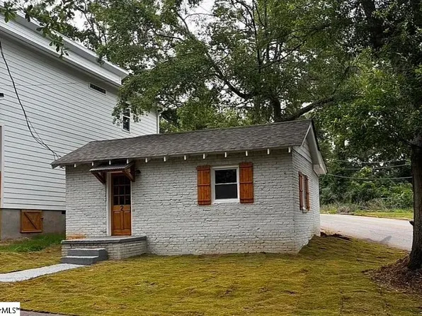 2 Brush St, Greenville, SC 29607