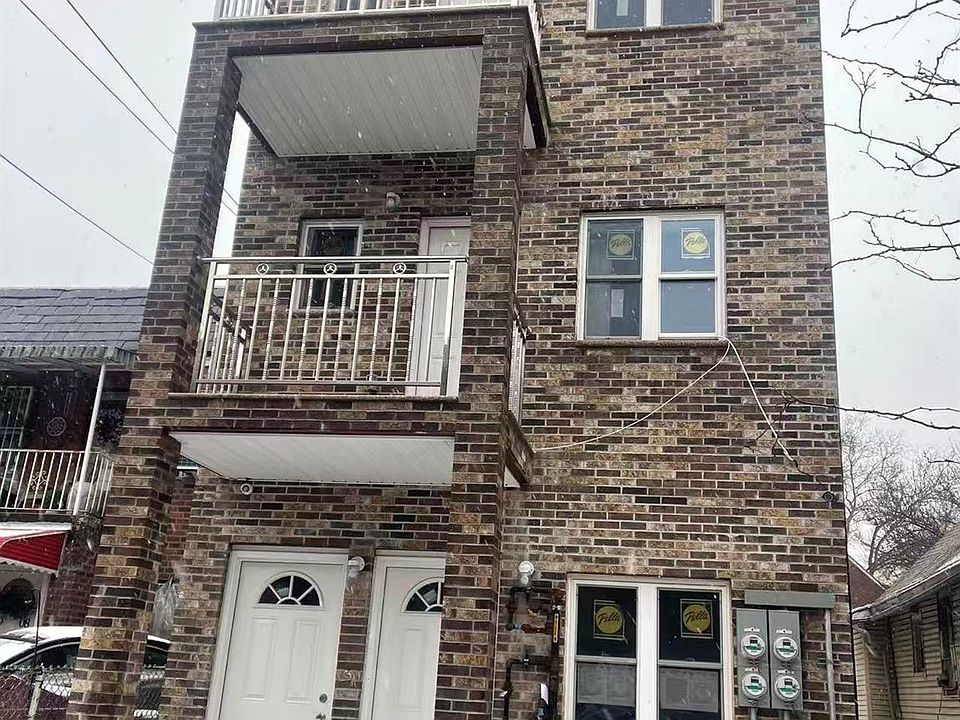 1st image of 9904 42nd Avenue