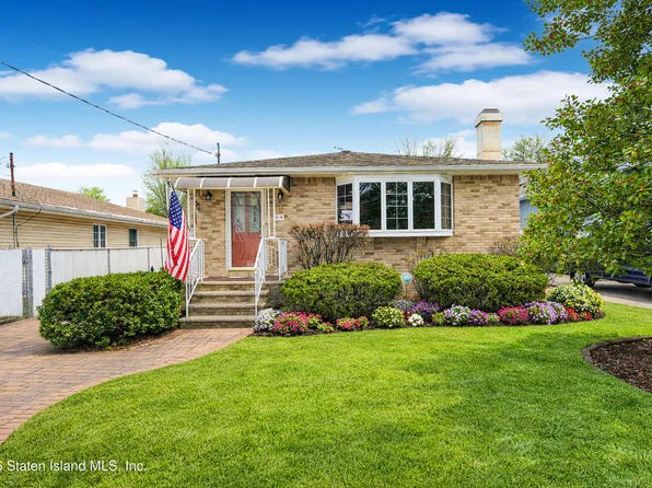 53 Morton St, Staten Island, NY 10306