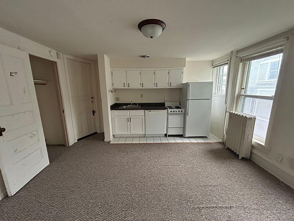 1st image of 137 E Gorham St #16443983