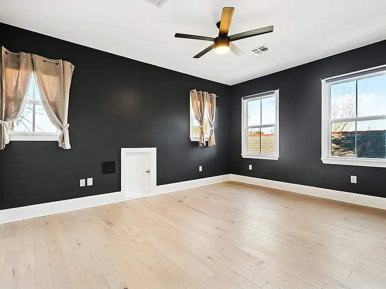 1231 Feliciana St — Photo 7