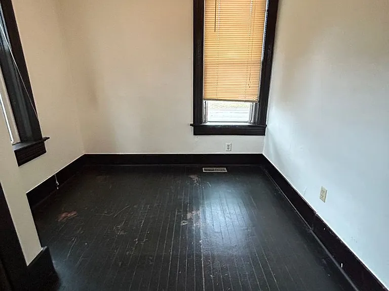 1639 Prospect St #12 — Photo 15