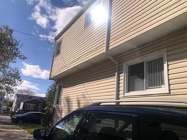 1st image of 1217 E 101st St