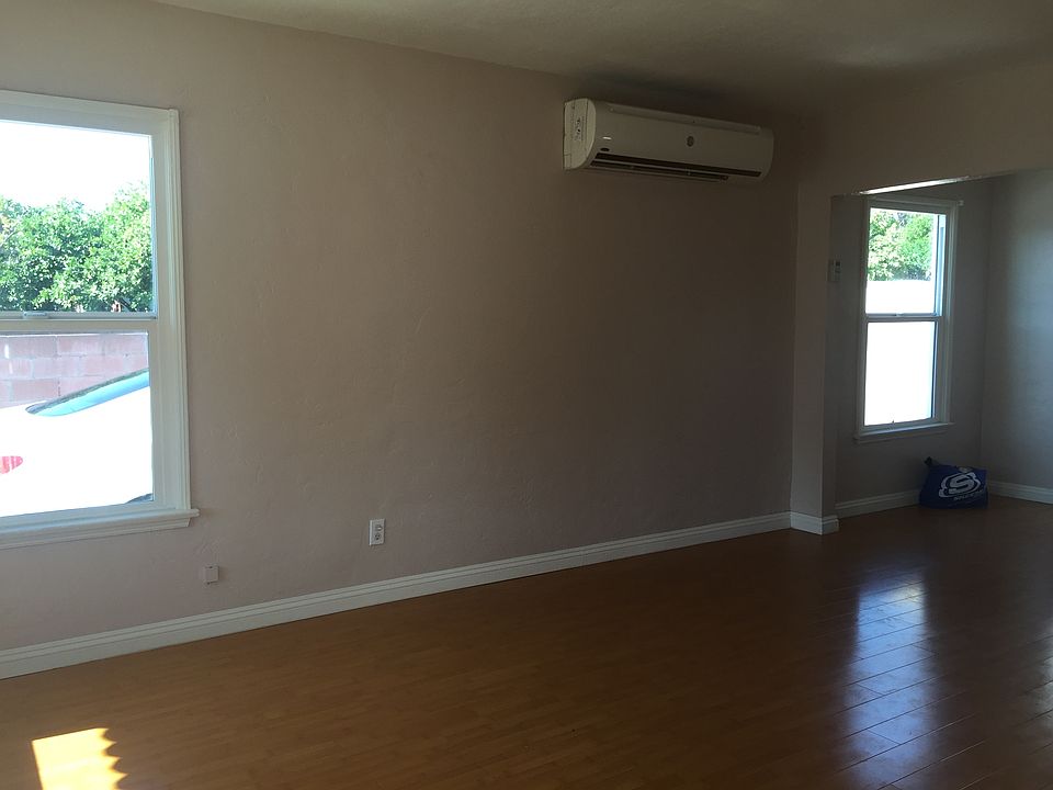 2nd image of 15014 Jersey Ave