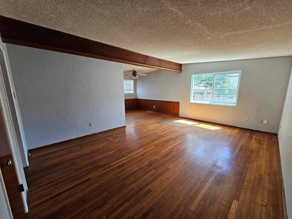 4995 Dubois Dr