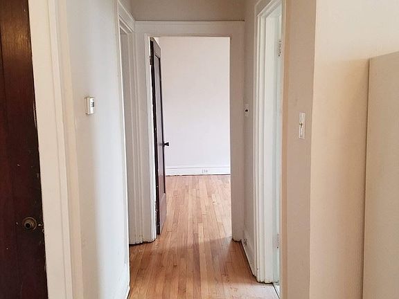 4th image of 4957 Mardel Ave #A