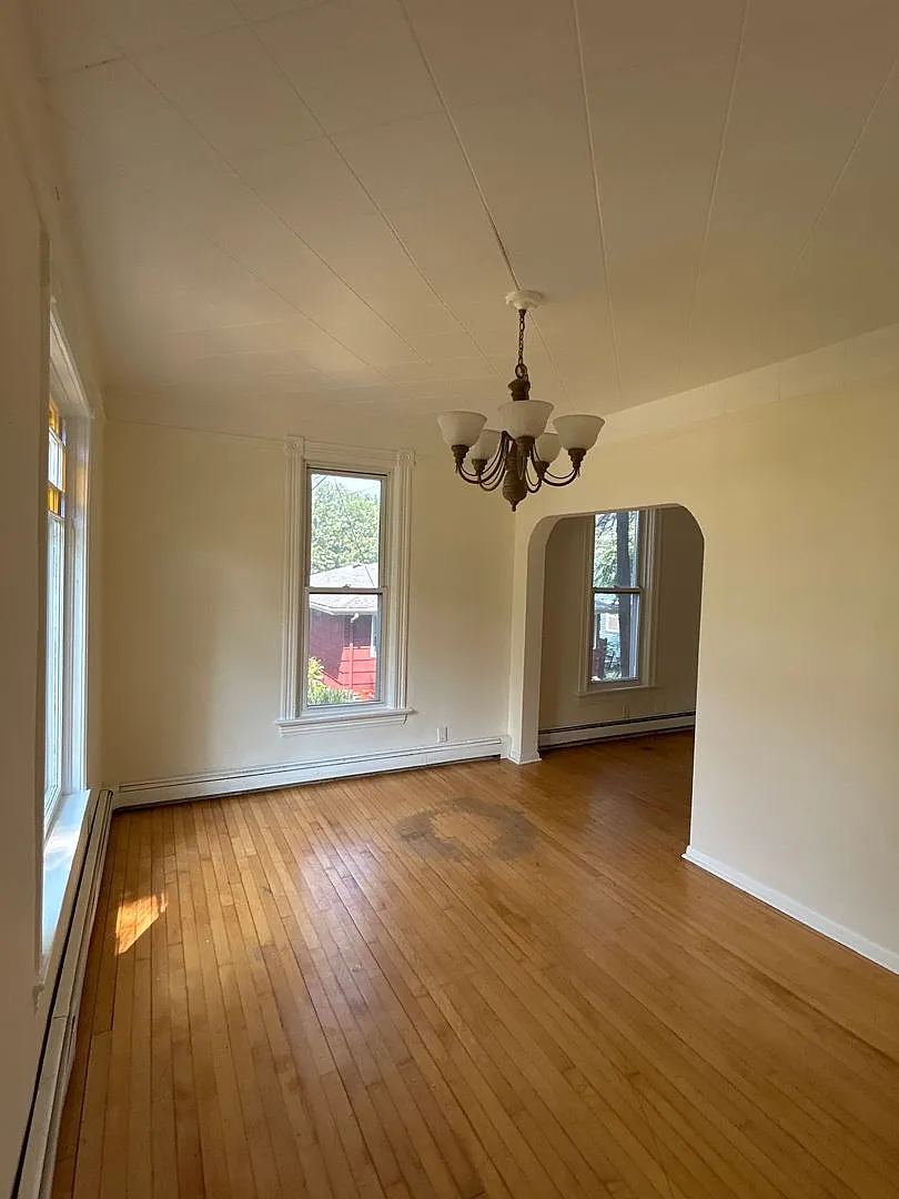 Beautiful 3 bedrrom 1 bathroom House in St. Paul — Photo 2