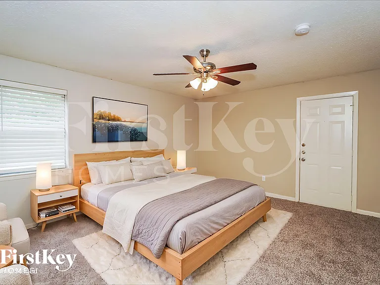 2100 Cedar Ct — Photo 12