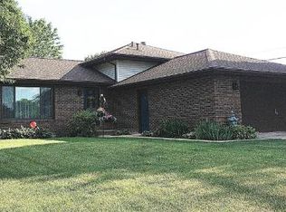 1021 4h Rd, Ottawa, IL 61350