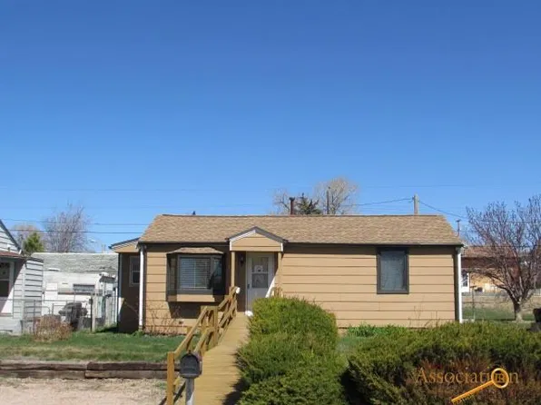 306 E Jackson St, Rapid City, SD 57701