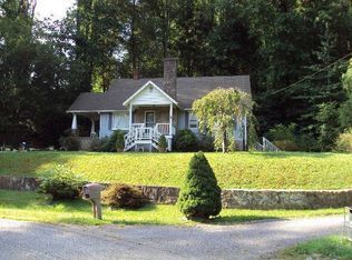 69 Allen Henson Cir, Sylva, NC 28779