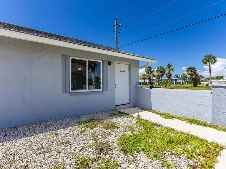 16599 Davis Rd — Photo 9