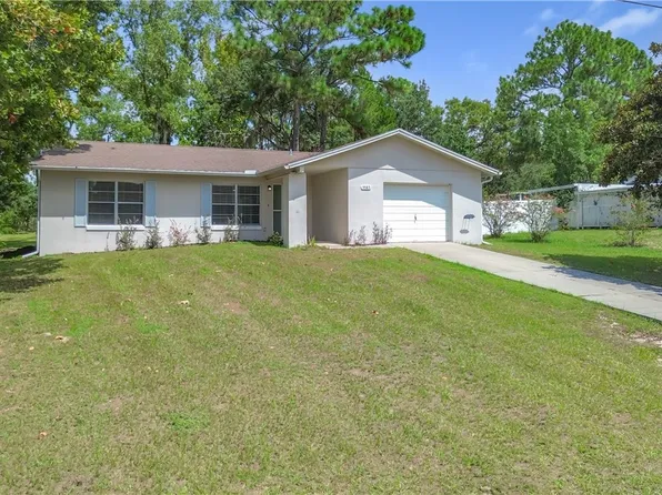5583 W Cagney Loop, Homosassa, FL 34448