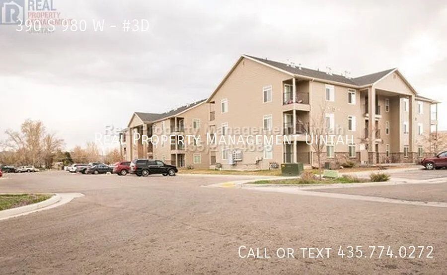 2 Bed 2 Bath Apartment Central Location in Vernal — Photo 1