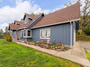 1056 Shoestring Rd, Riddle, OR 97469