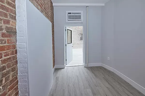 Rented by Green Leaf Management, LLC | media 25