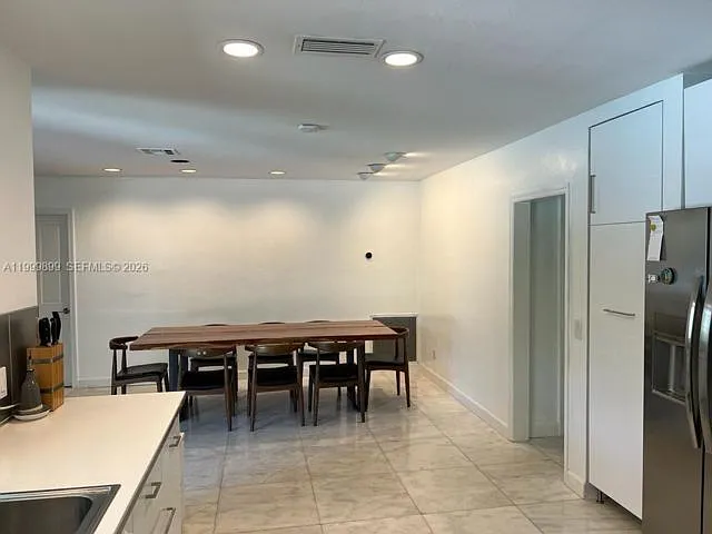 14610 Tarpon Dr — Photo 10