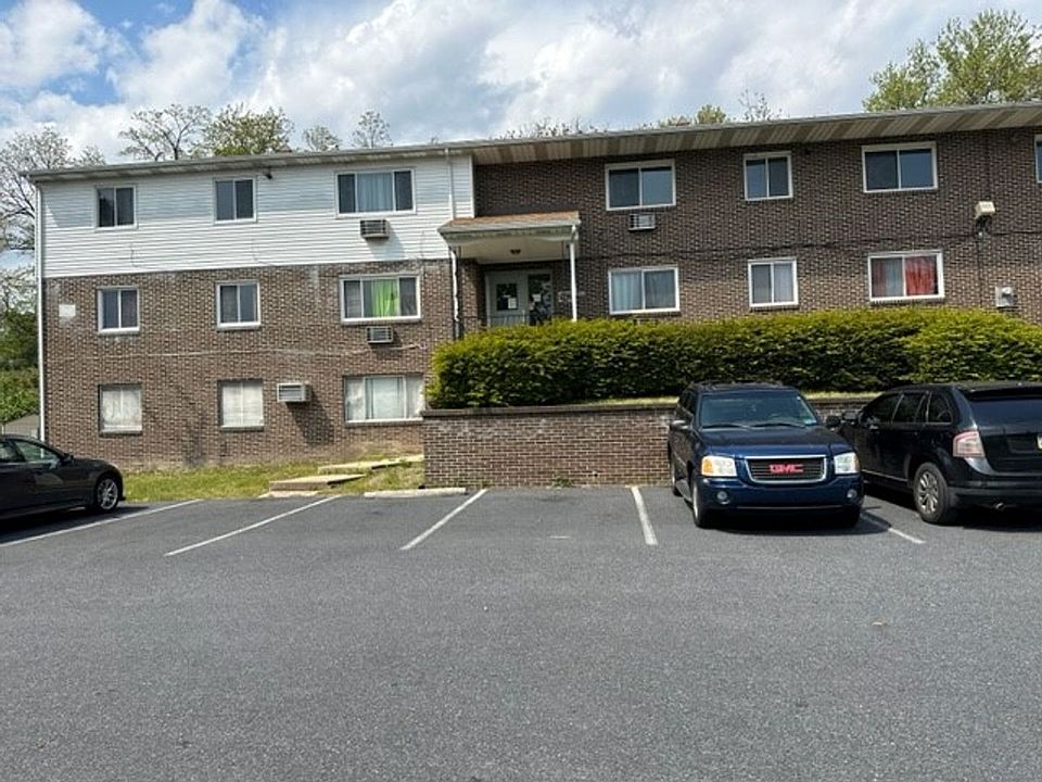 1st image of 5660 Lancaster St #5