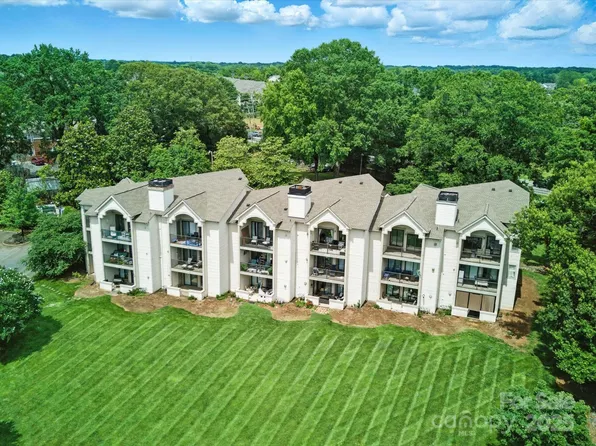 18817 Nautical Dr APT 302, Cornelius, NC 28031