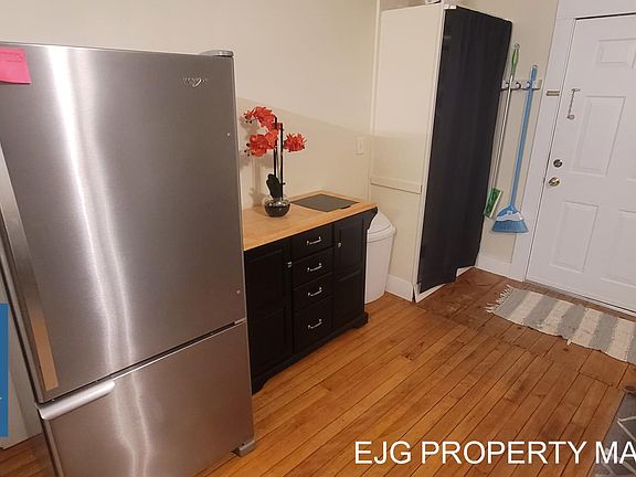 4th image of 50 Nashua St #50
