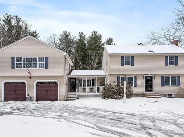 35 Hopkins St, Wilmington, MA 01887