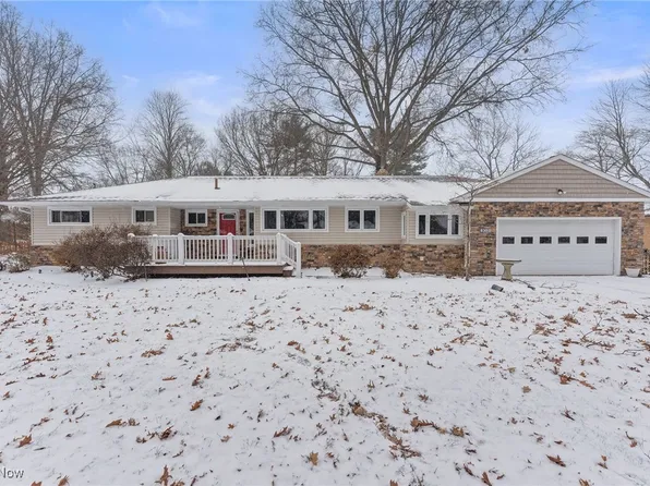 3031 Morewood Rd, Akron, OH 44333
