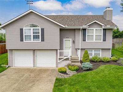 604 20th Ave, Greenwood, MO, 64034