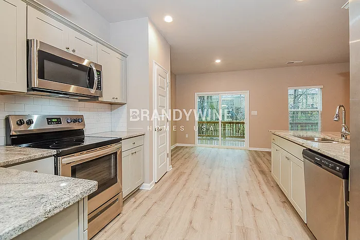 398 Panhandle Pl — Photo 6