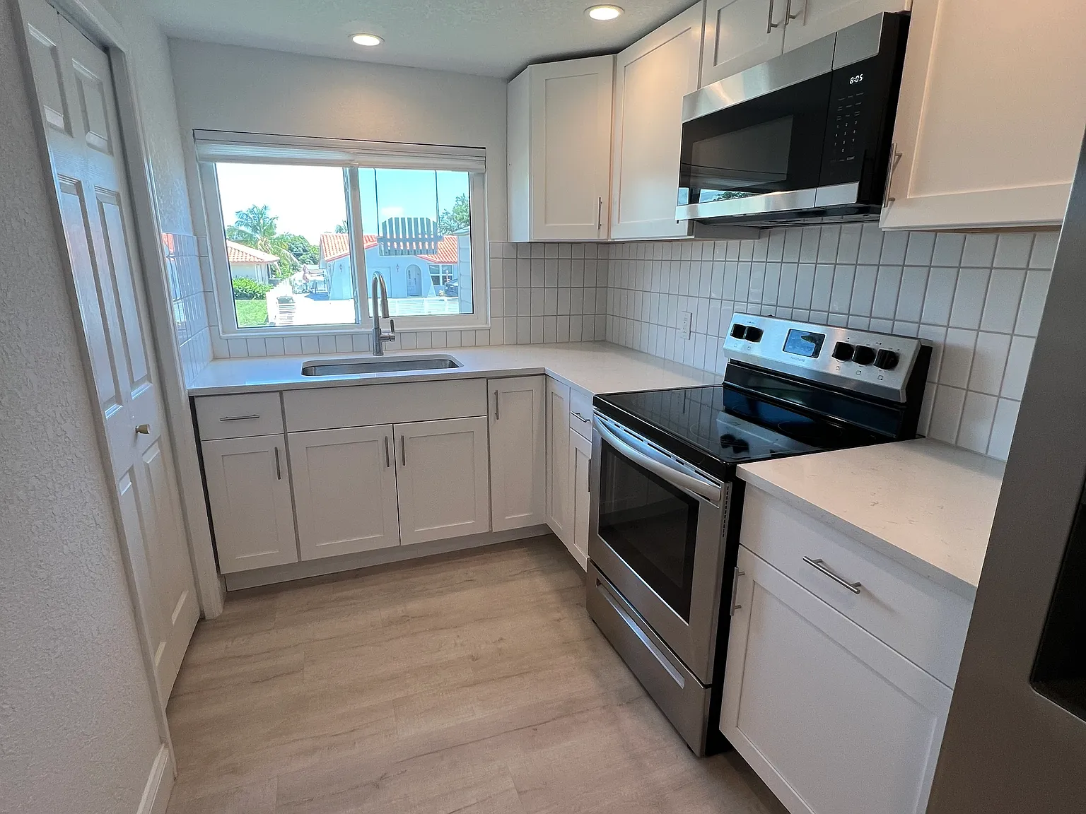 Studio, 450 sqft, $1,600 — Photo 1